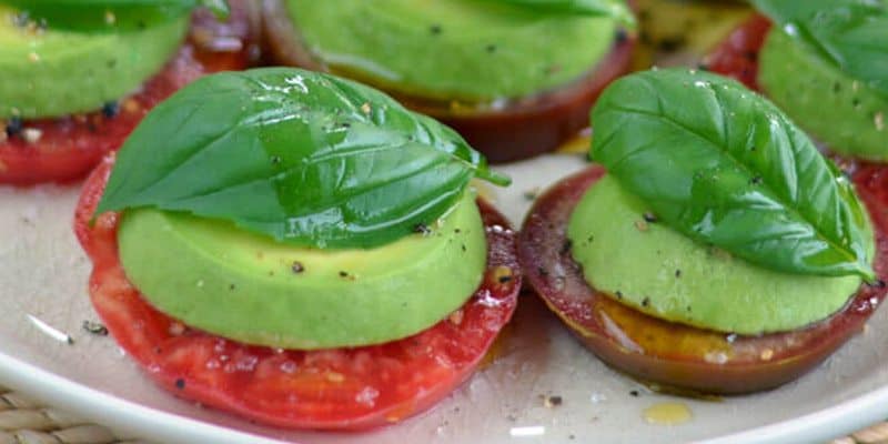 recipe-roundup-avocado-caprese-salad